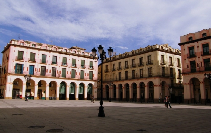 Turismo a Huesca en tren